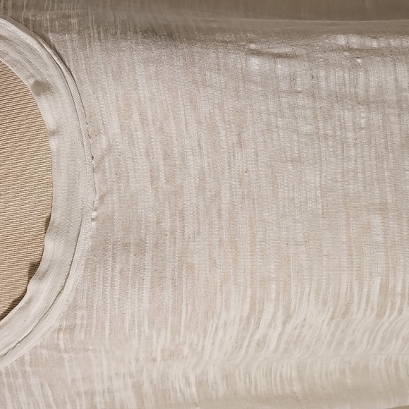 We The Free Over Size Top, Open Back. Size Small White Women's Top - Picture 2 of 5